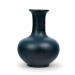Picture of Red Pottery Uniform Color Vase