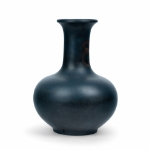 Picture of Red Pottery Uniform Color Vase