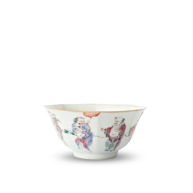 Picture of Famille rose octagonal Porcelain Bowl with Figure Scenes
