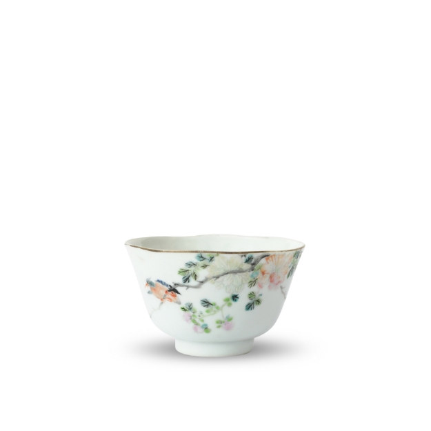 Picture of Famille Rose Bowl with Birds and Blossoms