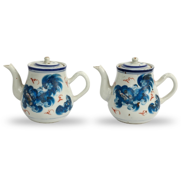 Picture of Pair of Blue and White Porcelain Teapots with Mythical Beast Motifs